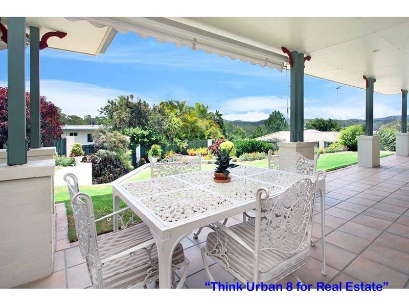 11 Preston Place, Brookfield QLD 4069